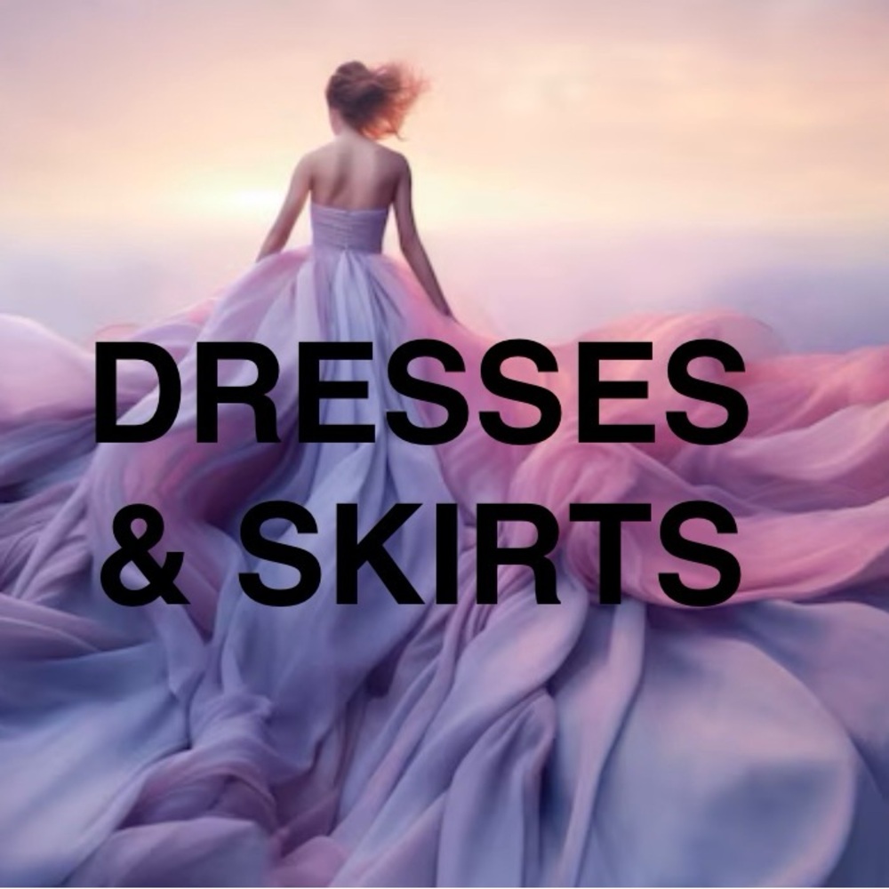 Women’s gently used dresses and skirts 💞